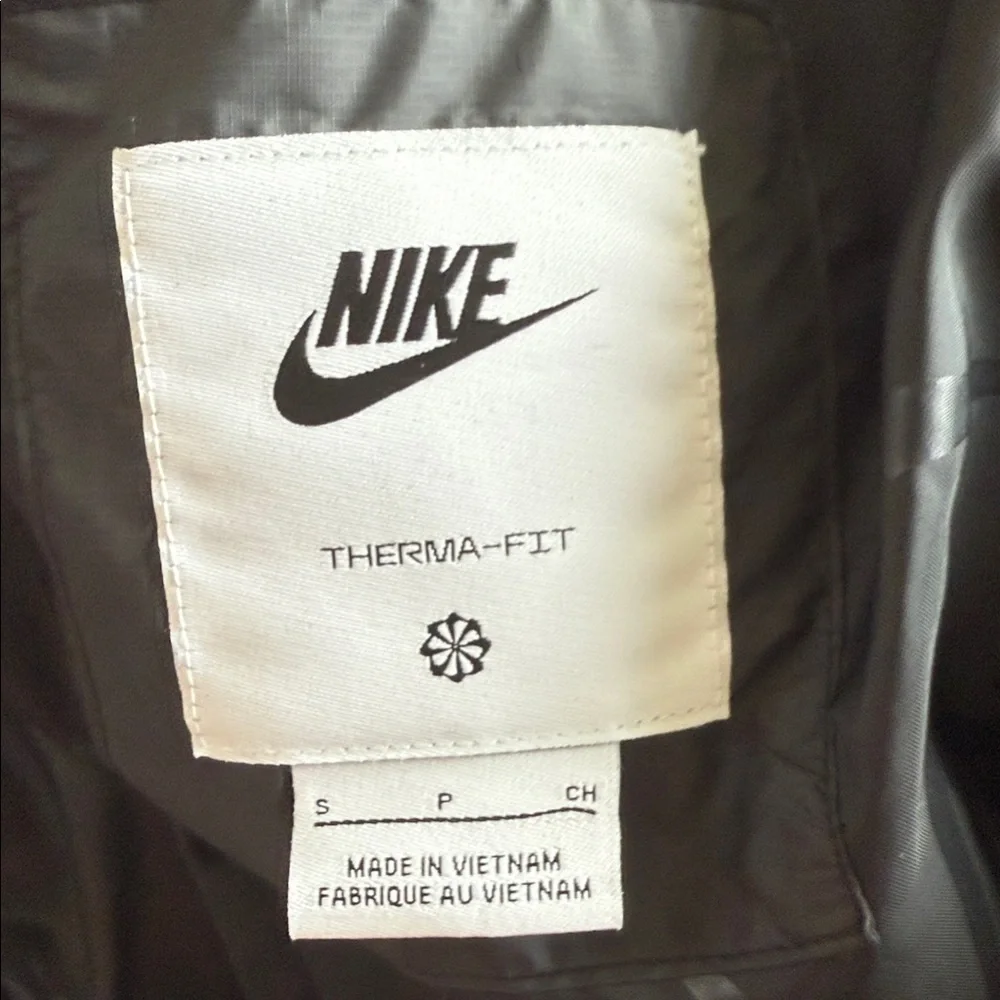 Nike Sportswear Swoosh Puffer PrimaLoft® Women's Therma-FIT Parka, Black S NWT